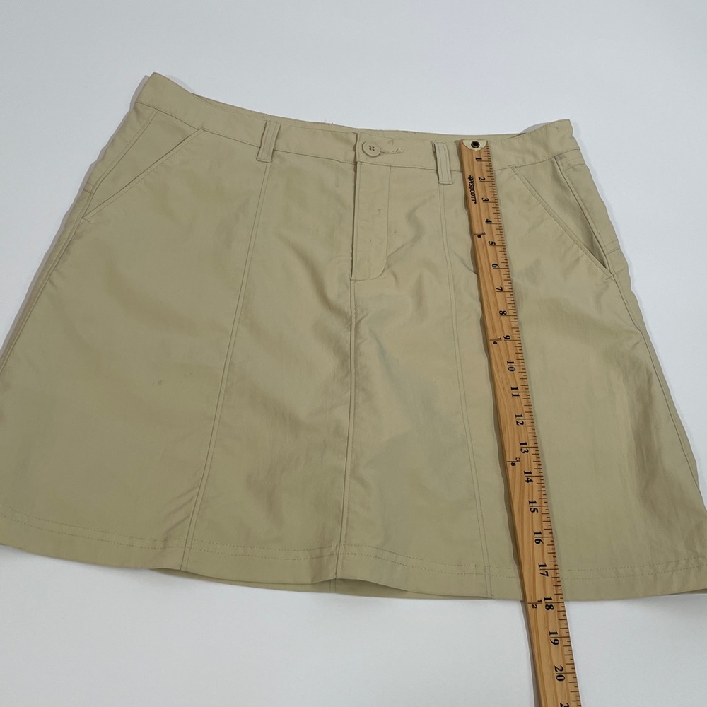Patagonia Skort Size 10 Tan Color Built In Short Lightweight - Picture 7 of 12